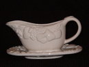 Gibson Designs Fruit Sauce Boat w/Underplate