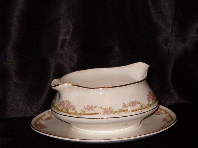 Homer Laughlin Empress Shape Gravy Boat