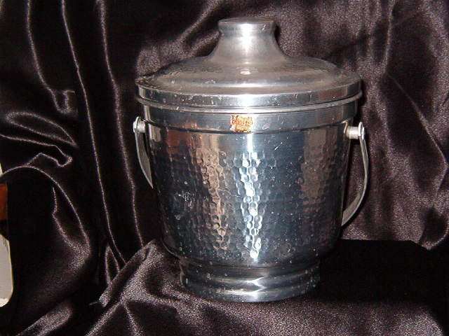 Hammered Aluminum Italy Ice Bucket