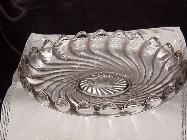 Fostoria Colony Floating Garden Bowl