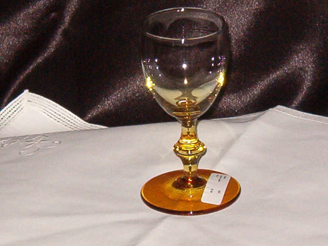 Libbey Rock Sharpe Forever Amber Wine