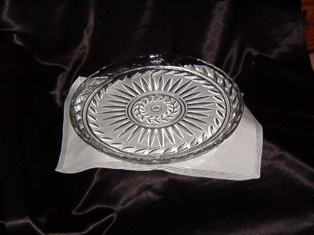 Round Crystal Sandwich Tray