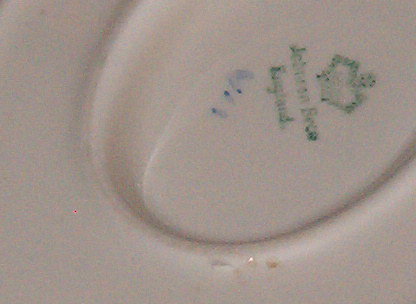 Johnson Brothers JB57 Gravy Boat w/attached underplate