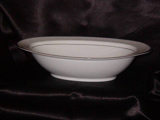 Style House Brocade Oval Vegetable Bowl