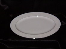 Style House Brocade Oval Serving Platter