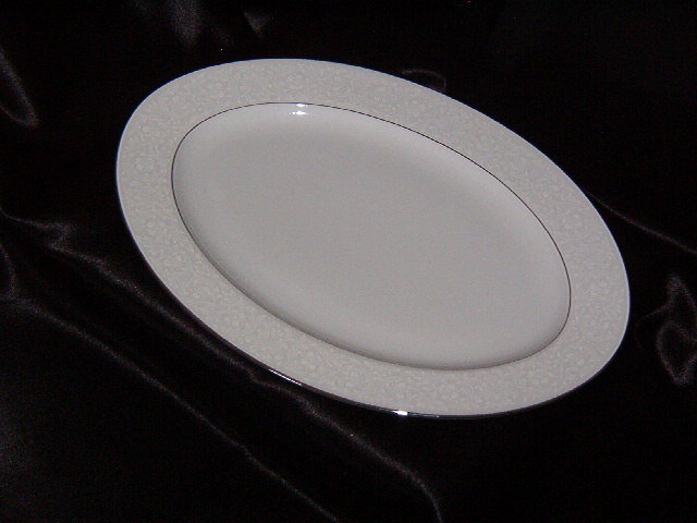 Style House Brocade Oval Serving Platter