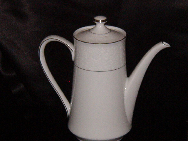Style House Brocade Coffee Pot w/Lid