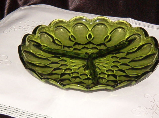 Anchor Hocking Fairfield Divided Relish Dish