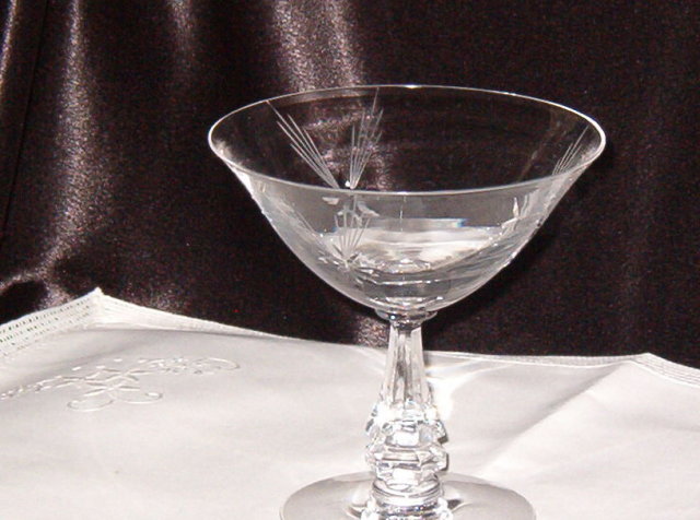 Crystal Star Etched Stemware Champagne/Sherbet