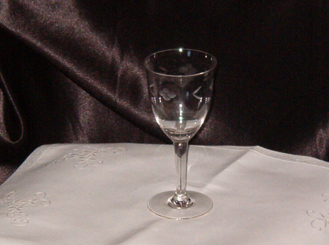 Vintage Etched Stemware Wine