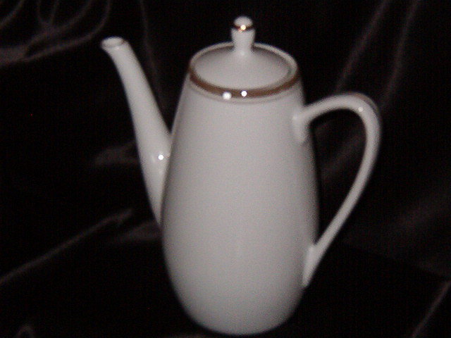 Royalton Golden Elegance Coffee Pot