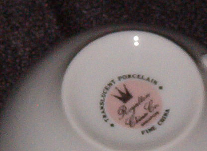 Royalton Golden Elegance Cup