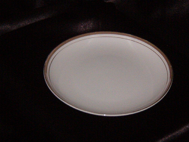 Royalton Golden Elegance Bread & Butter Plate