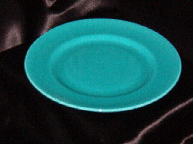 Metlox Popytrail Vernon 200 Satin Turquoise Luncheon Plate
