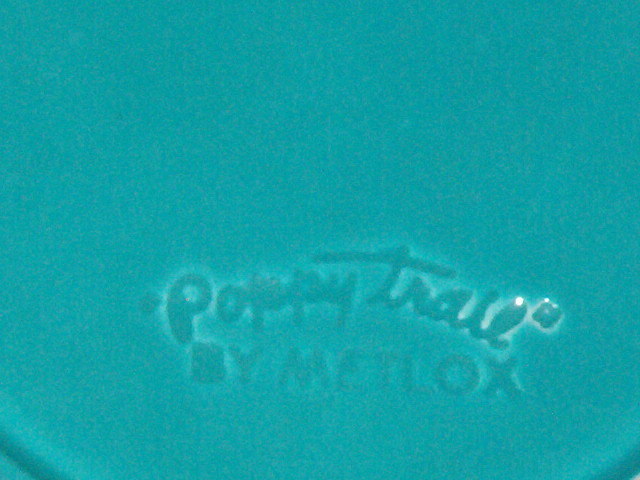 Metlox Popytrail Vernon 200 Satin Turquoise Luncheon Plate