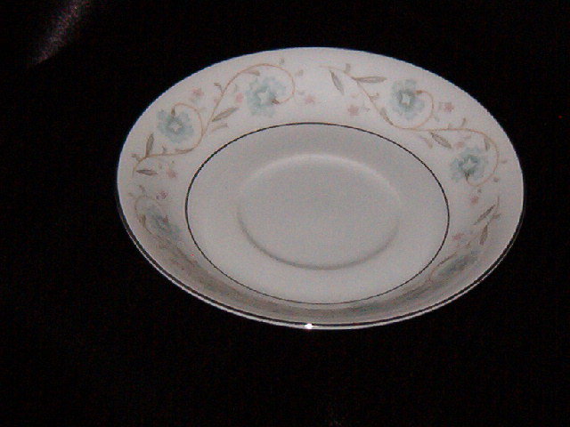 Fine China Japan English Garden Saucer