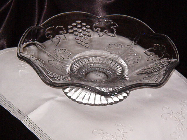 EAPG Grape w/Vine Bowl