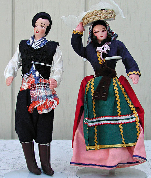 Pair Dolls 12