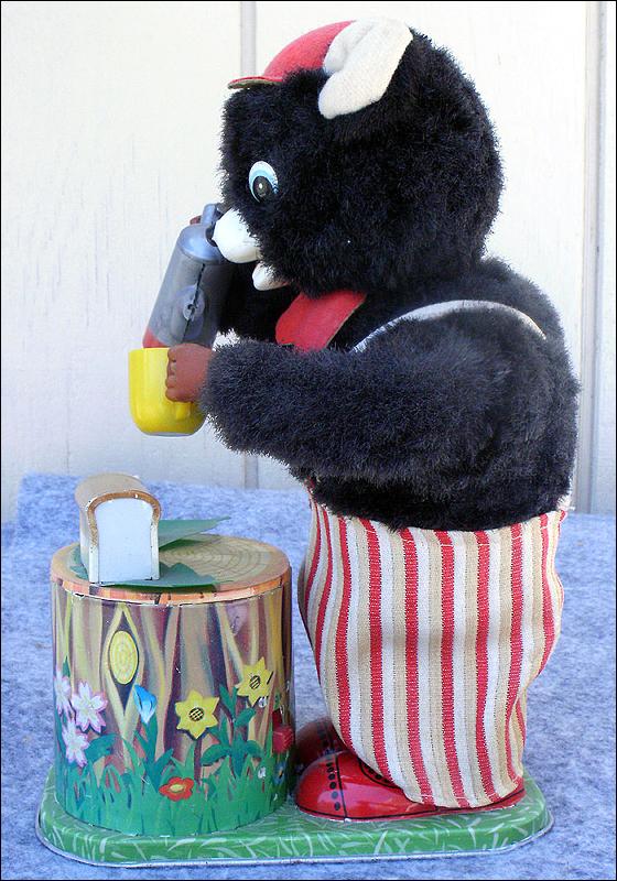 Vintage Battery Operated Maxwell Coffee Tin Bear Made in Japan