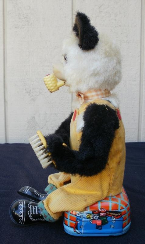 Vintage Tin battery Operated
