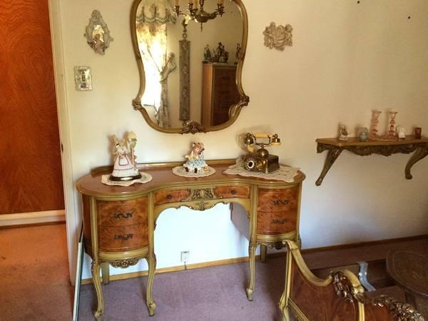 French Provincial bedroom suite (8) pcs.