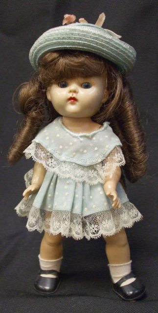 2 Vintage 1950's Vogue Ginny Dolls 8