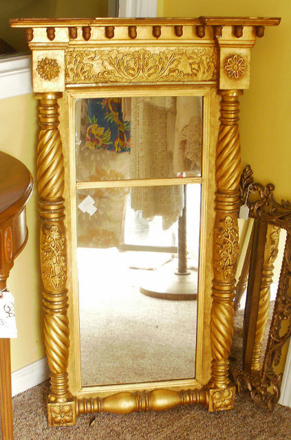 Antique Federal Period Gold Guilded Mirror
