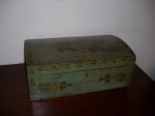 Painted New Hampshire Dower Box