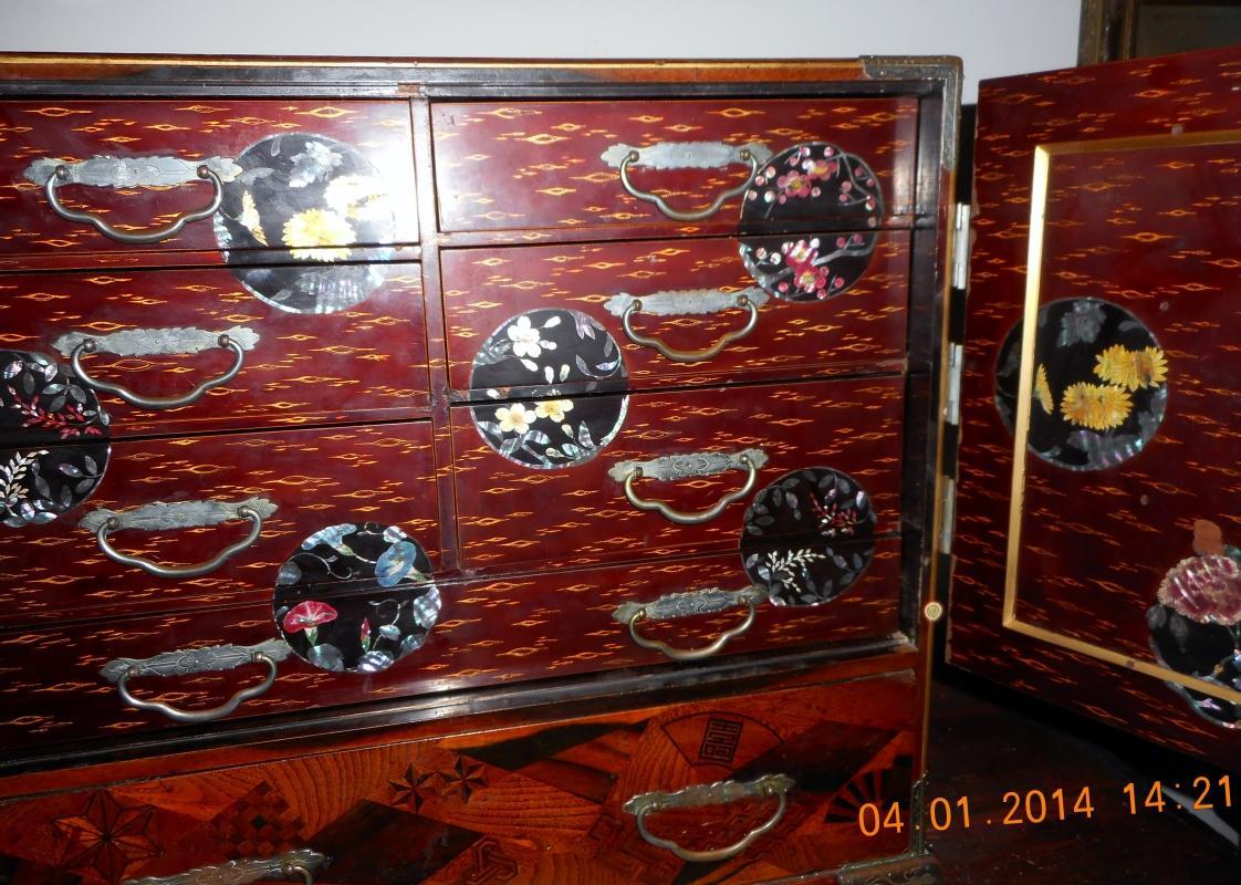 Extremely Rare Antique Japanese Tansu
