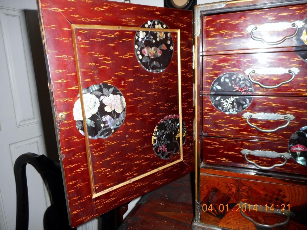 Extremely Rare Antique Japanese Tansu