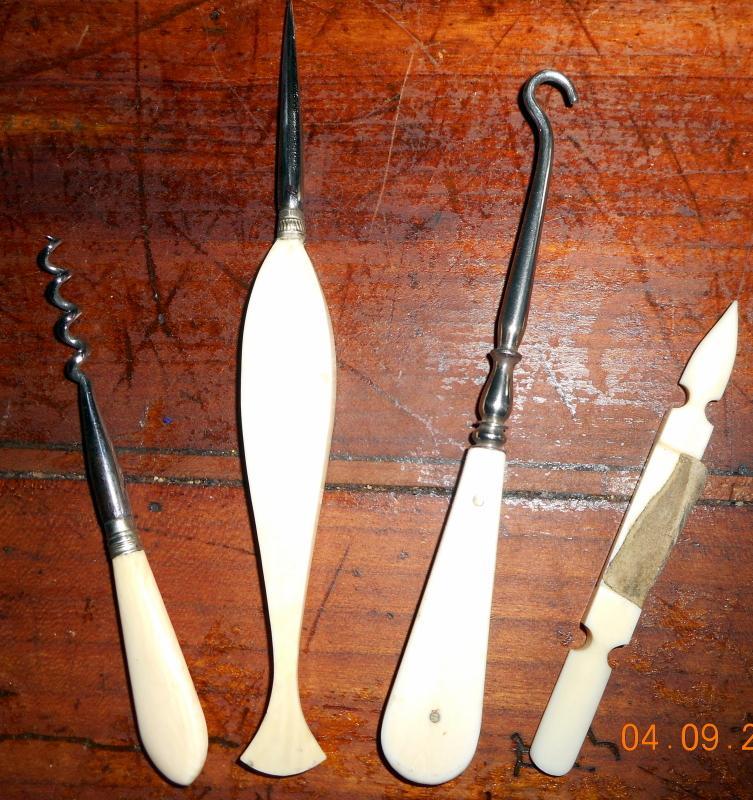 Elegant Victorian Gentlemen's Travel Kit