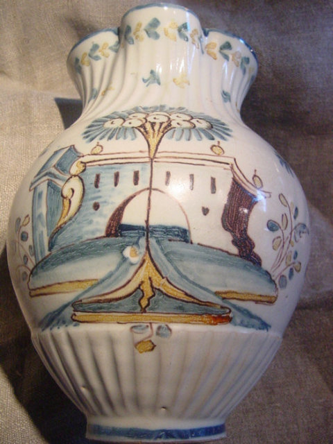 Large 16th C. Faenza Jug