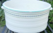 Large Antique Wedgwood Basin