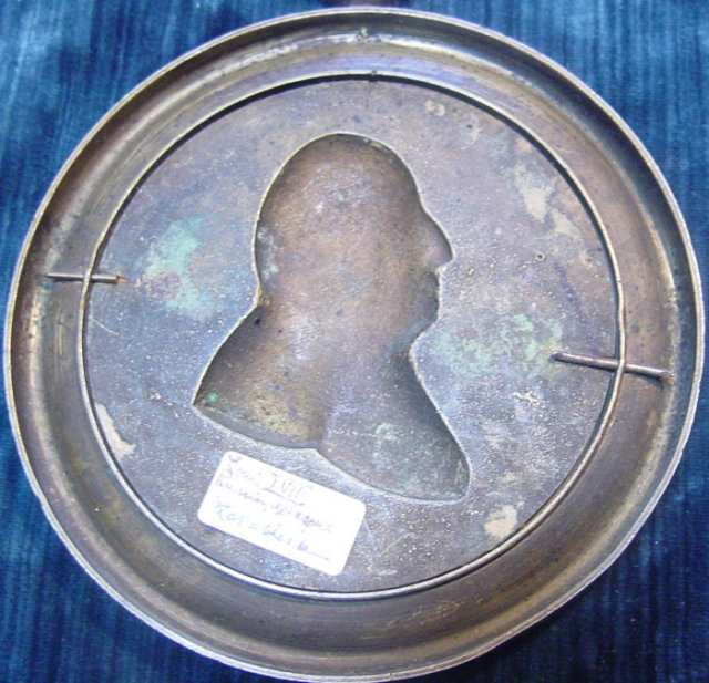 Imperialist Russian Plaque - Louis XVIII