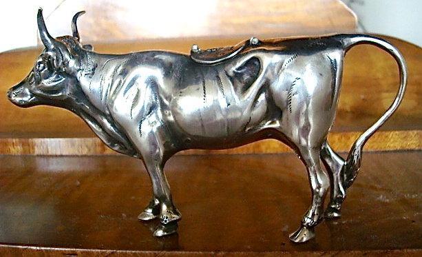 SILVER COW CREAMER / 1930 GERMAN CONTINENTAL SILVER