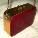 VINTAGE ALLIGATOR PURSE/RED SKIN/GOLD HARD CASE & CHAIN/1940S-50S