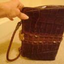 VINTAGE ALLIGATOR HANDBAG W/ SPINES, KELLY STYLE, CHANGE PURSE & MIRROR C.1950S