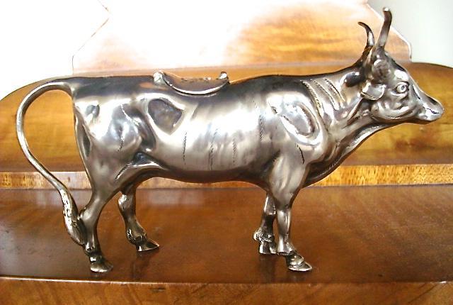 SILVER COW CREAMER / 1930 GERMAN CONTINENTAL SILVER