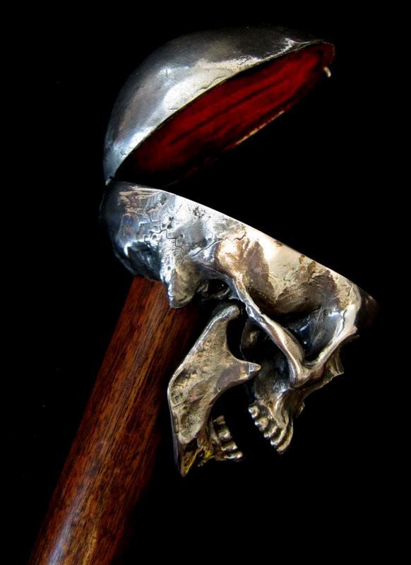 SILVER SKULL CANE/KNOBKERRIE WITH HIDDEN COMPARTMENT