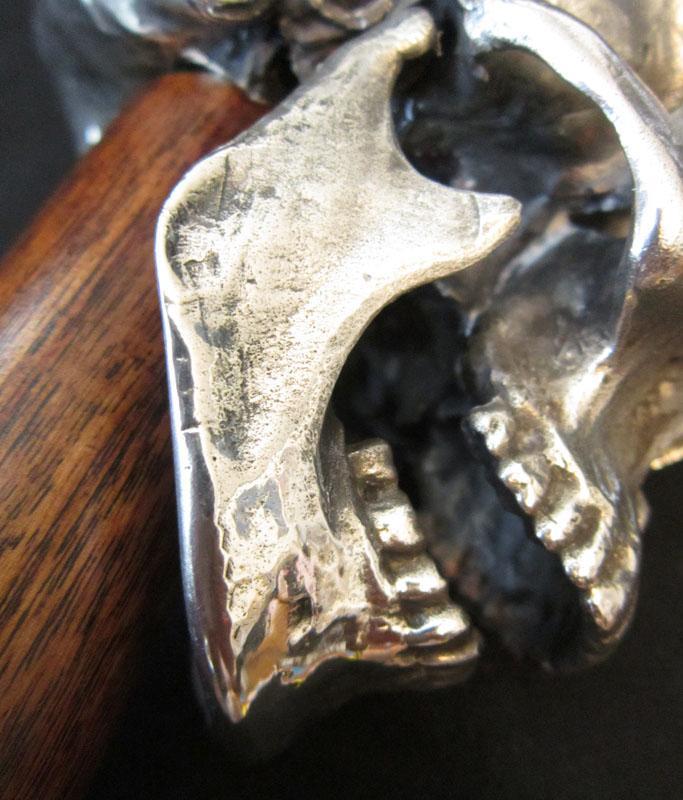 SILVER SKULL CANE/KNOBKERRIE WITH HIDDEN COMPARTMENT