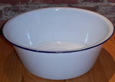 French Enamel Wash Basin