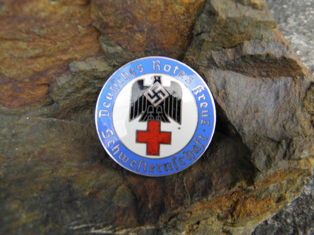 Vintage WWII German Nazi Red Cross Sisterhood Round Blue Badge - Supervisor