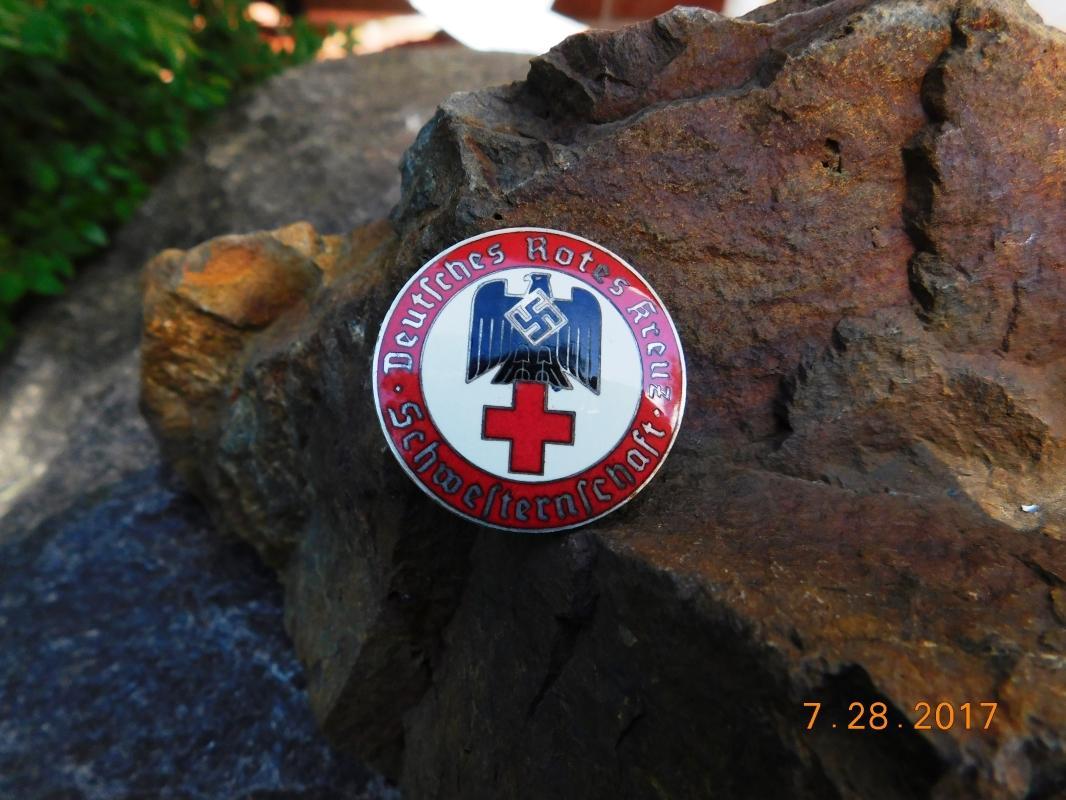 Vintage WWII German Nazi Red Cross Sisterhood Round Red Badge - Floor Nurse