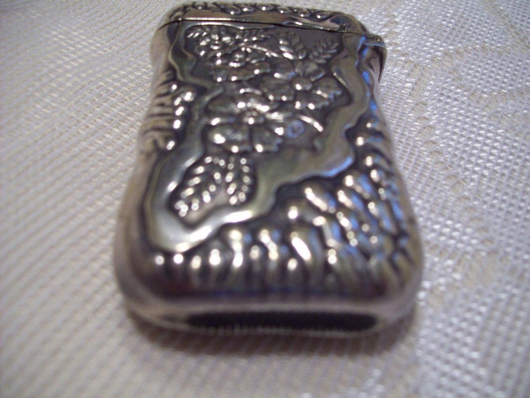 Pairpoint Sterling Floral Match Safe - Matchsafe
