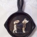 Cast Iron Dog Mini Pan Souvenir Ashtray