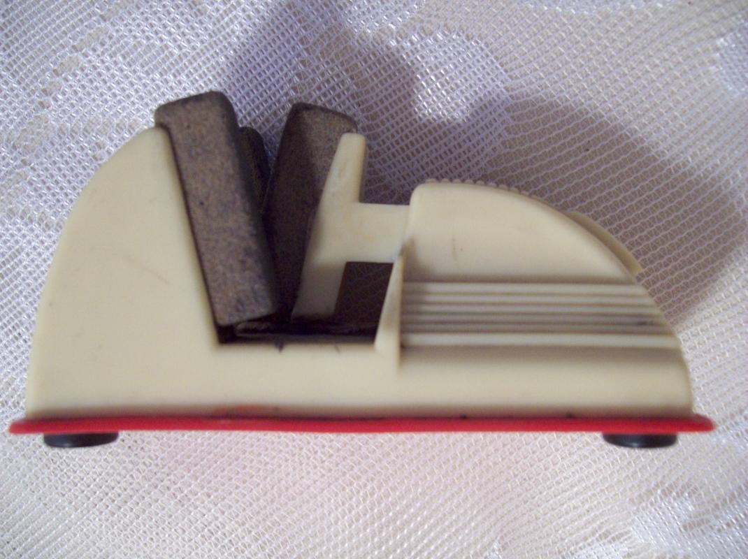 Super Edge Knife Sharpener