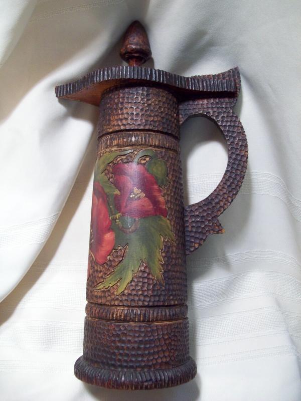 Pyrography Tankard Painted with Poppies