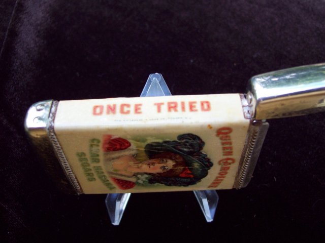 Queen Caroline Advertising Matchsafe - Match Safe