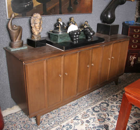 Six-Door Buffet