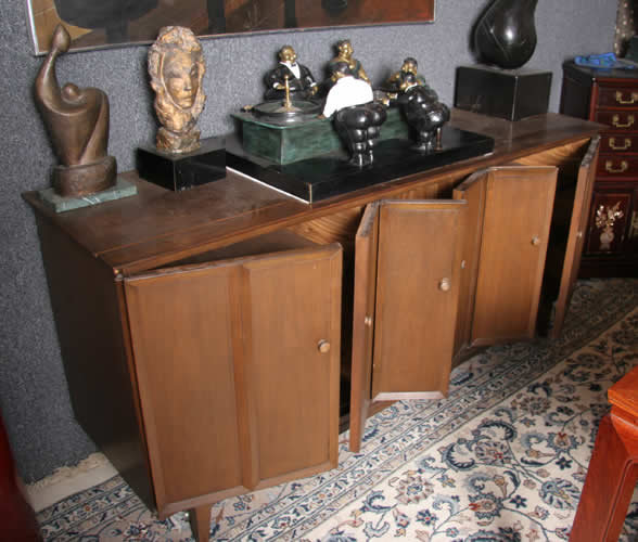 Six-Door Buffet